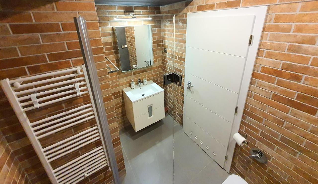 Eriss Studio Suite - Ozone Building Apartment Kluž Exteriér fotografie
